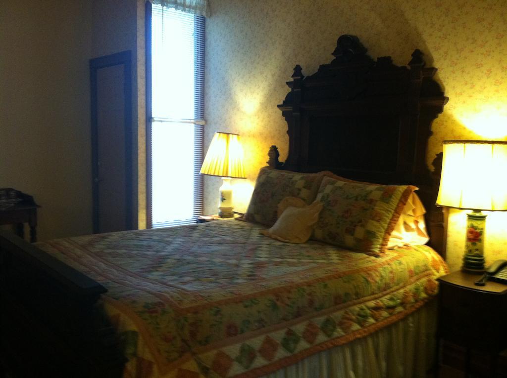 Corners Mansion Inn - A Bed And Breakfast Vicksburg Pokój zdjęcie