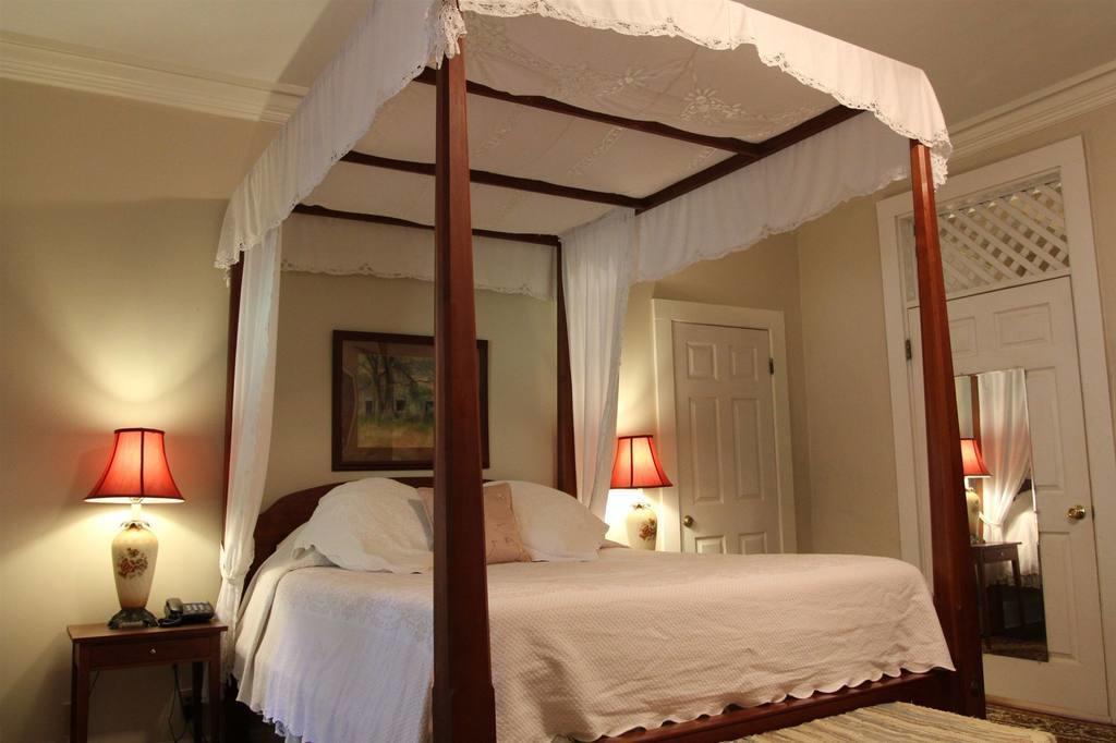 Corners Mansion Inn - A Bed And Breakfast Vicksburg Pokój zdjęcie